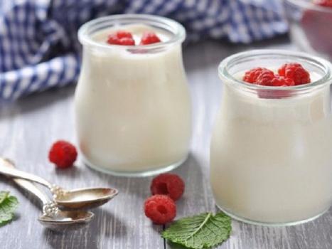 Zsiadłe mleko: skład, korzyści i szkody dla organizmu, sposób przygotowania