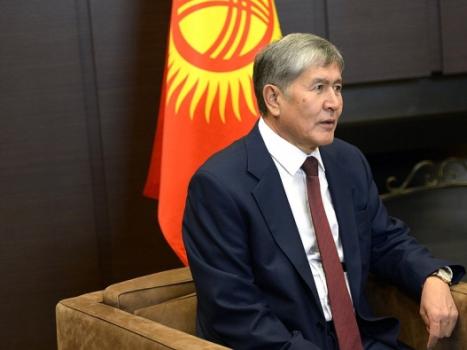 Алмазбек атамбаев назвал россию прародиной кыргызов Выступление атамбаева 9 мая